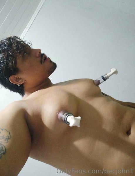 asian top onlyfans pretty image