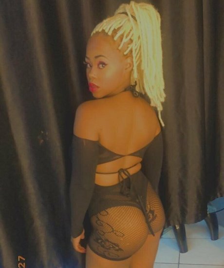 k shawdyy art model gallery