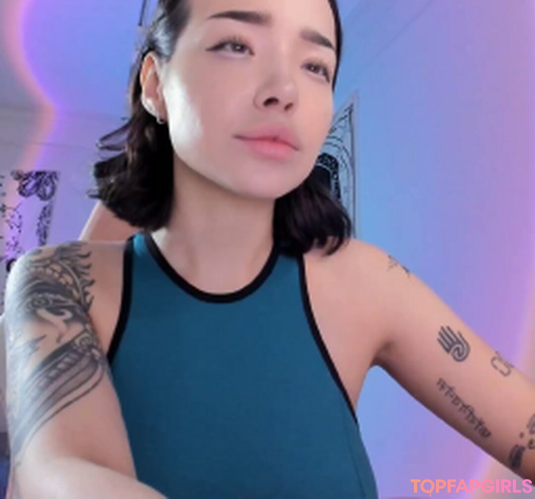 Miolimm model xxx galleries