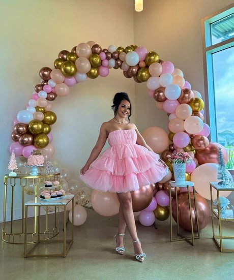 karenn fit pornstar adult img