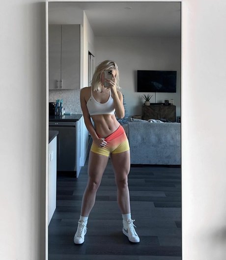 Annabel Lucinda art pornstar pic