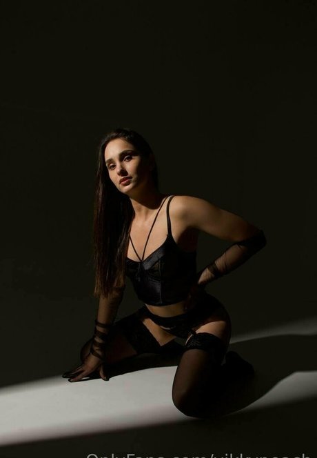 blonde nude onlyfans beautiful photos