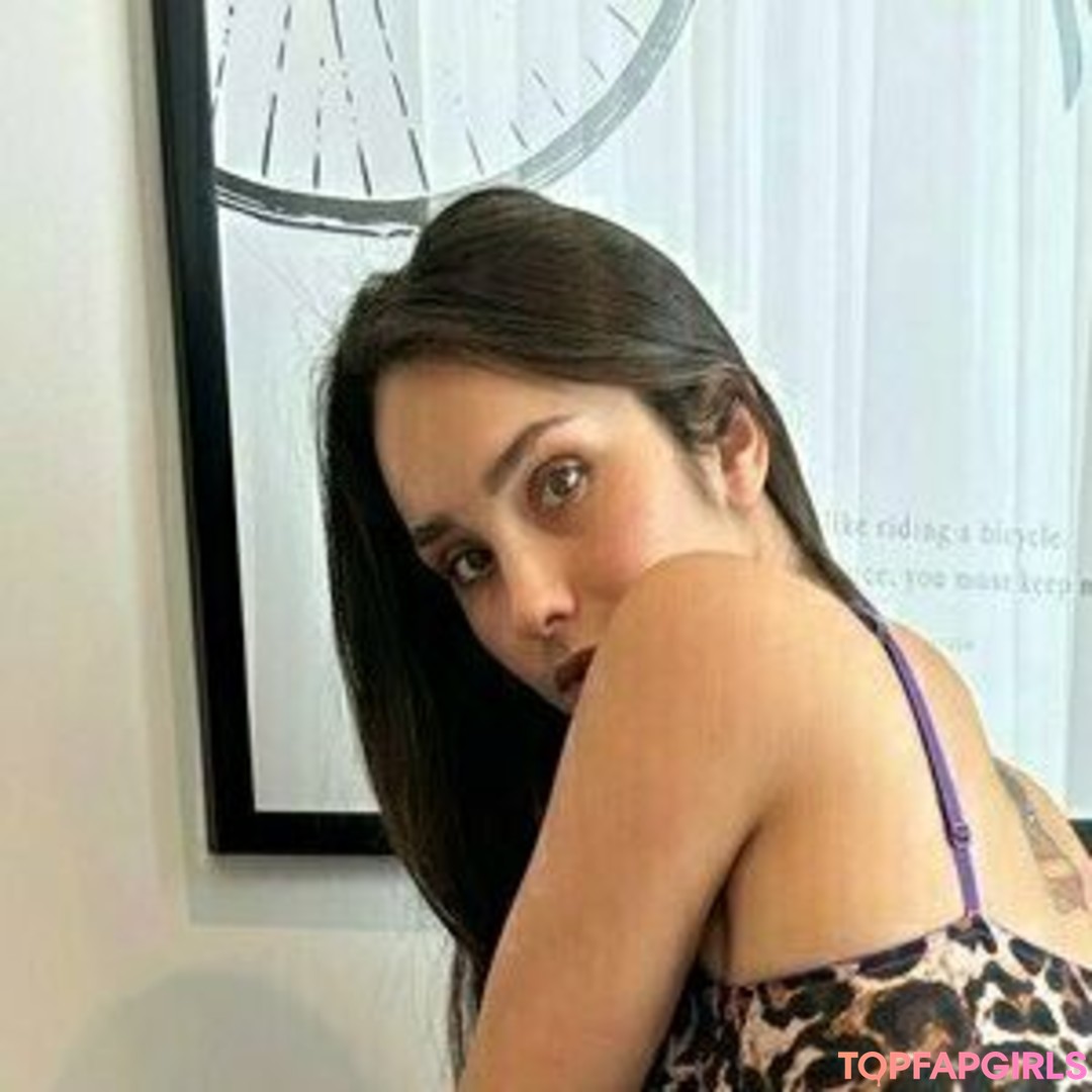 vipaleksastone naked star pic