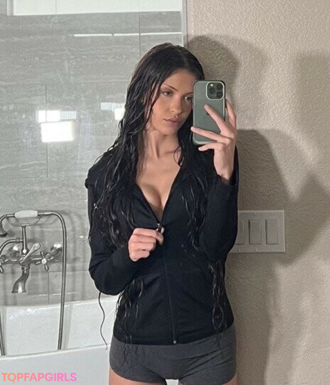 Kissingfae pornstar best image