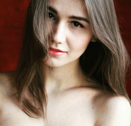 Natali Kopaeva pornographic model photos