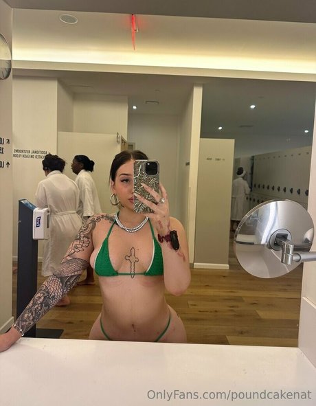 Poundcakenat naked model pictures