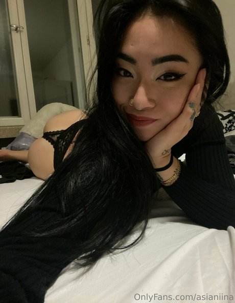 asianiina nudes pornstar picture