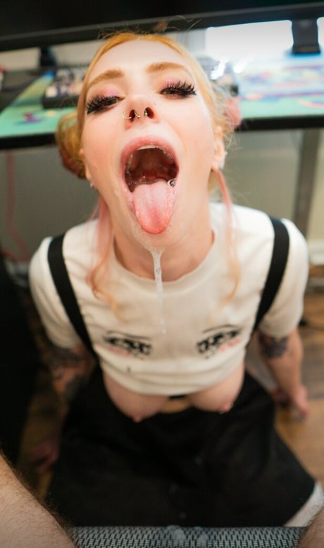 cherrrybomb420 model photos