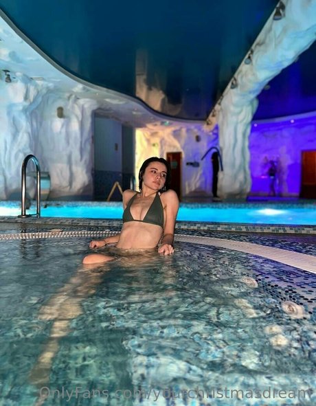 yourchristmasdream pretty model images