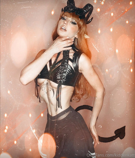 REQ Kiddenkatt perfect model pics