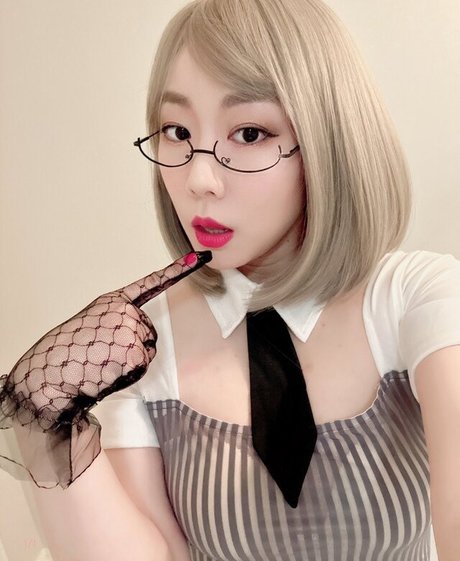 bunnymiffy nice pornstar photo