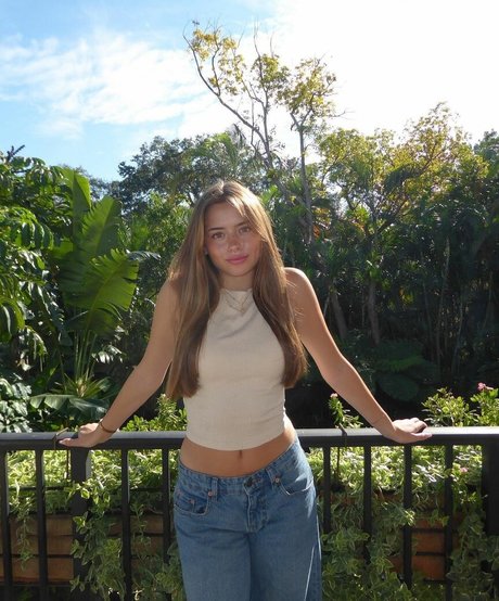 asian blowjob onlyfans art naked galleries