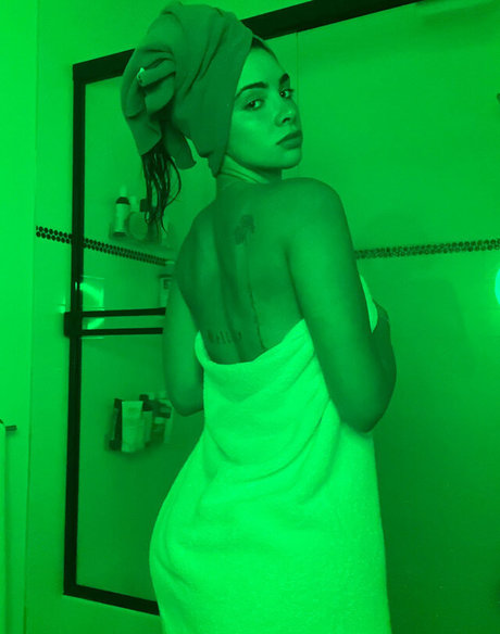 Gianna Jade pretty pornstar gallery