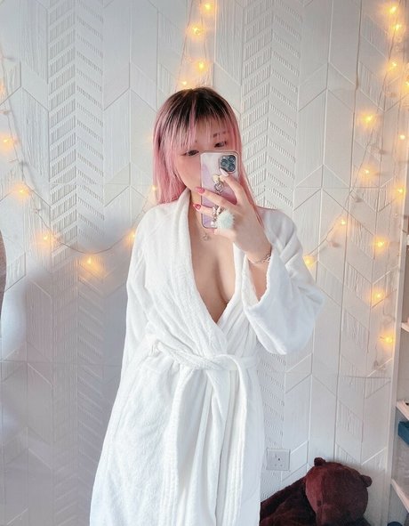 mikipuff sexy actress galleries