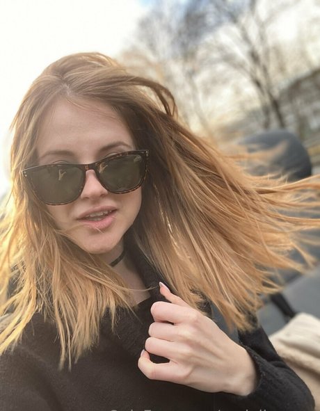 sweetheart girl pornographic star picture