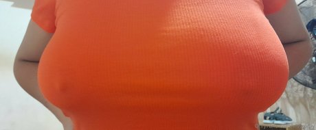 vivixonly naked pornstar pic