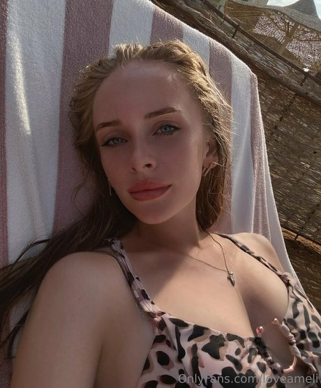 loveameli model high quality image