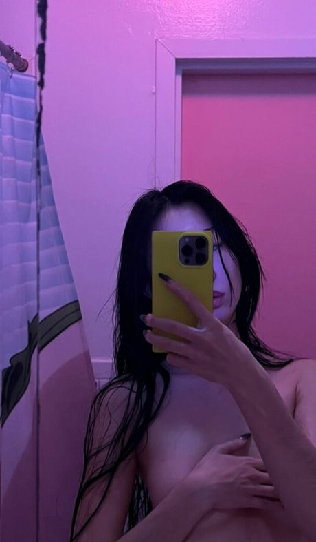 Bread Face model nude archive