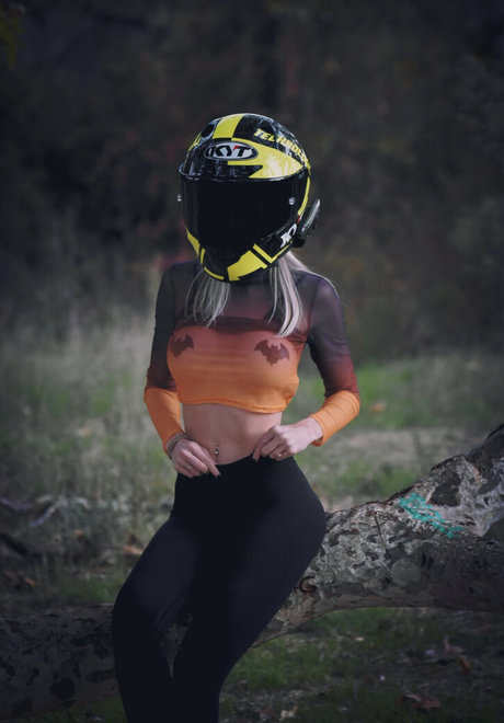 Mrs cbr pornstar top pic