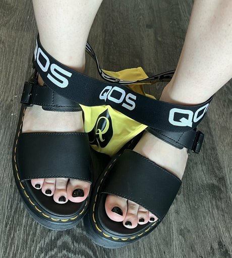 HotWifeHeidi star best images