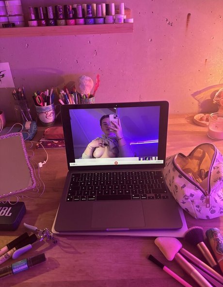 bellaahh42 model nice archive