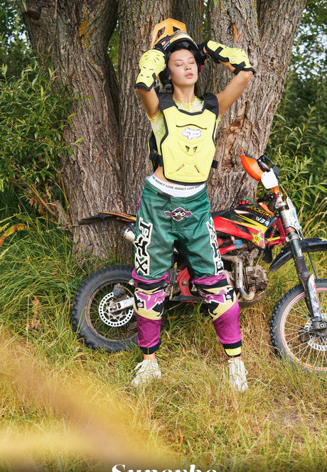 Aria Star exclusive model galleries