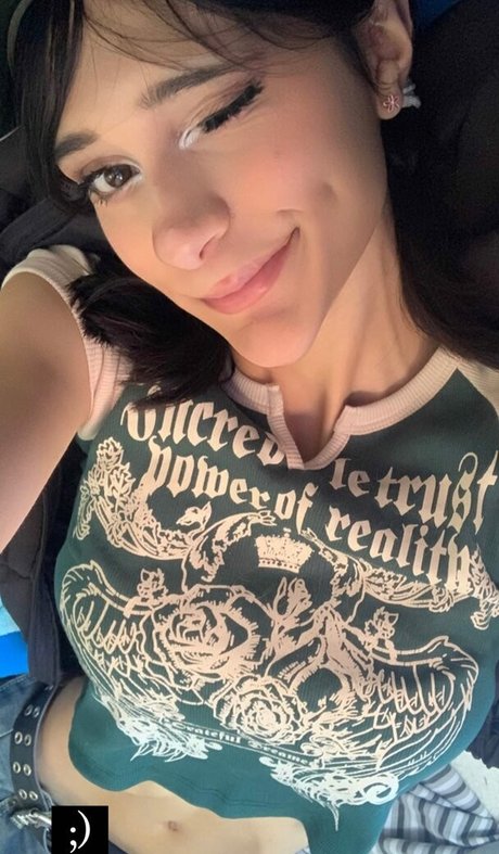 Maxima Sahar hot model img