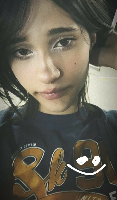 Maxima Sahar model pretty pic