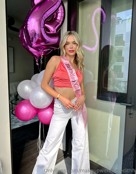 movewithmeredith pornstar exclusive pic