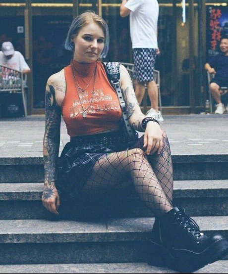 Weronika Truszczynska xxx star picture