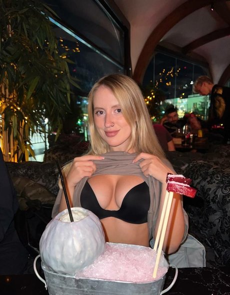 nightivy model free image