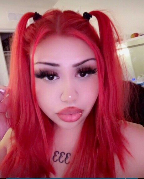 nellietheplug high quality star pictures