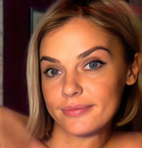 Amazinjess model high quality image