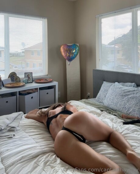 captainhayhay high quality model pics