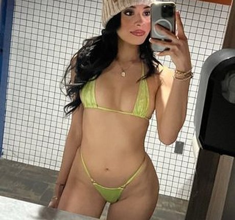 alliyah deanne best model pic