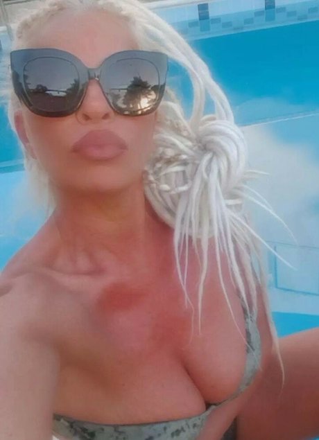 Loredana Modugno hd actress galleries