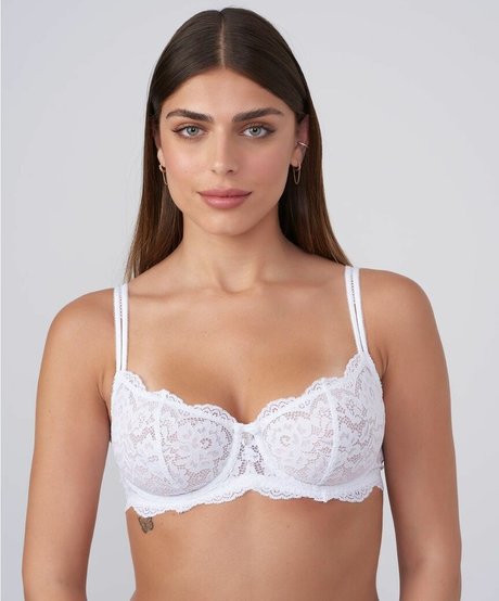 Noya Arviv adult model photos