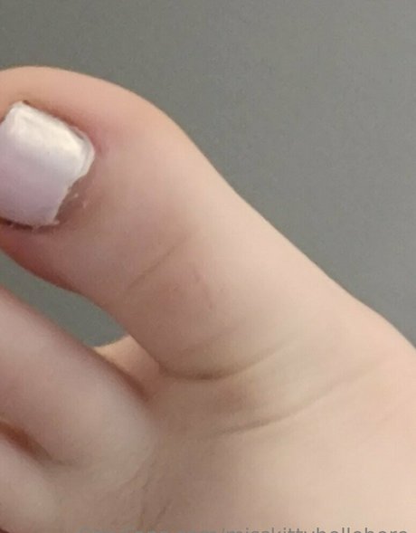 misskittyhellebore model high quality picture