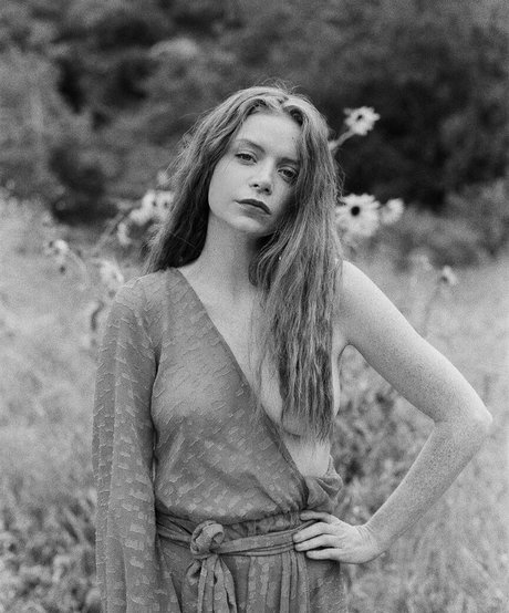 Cherish Waters hot model pics