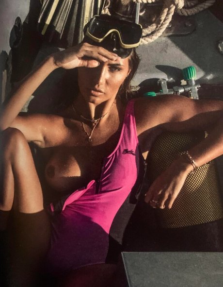 Linnebel pornographic actress picture