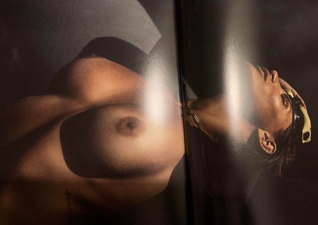 Linnebel model erotic image