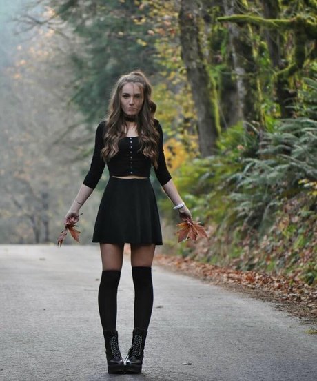 Brenna Winters star art pictures