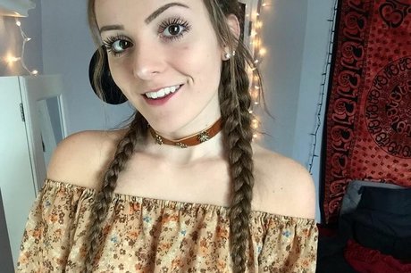 leather leggings onlyfans exclusive picture