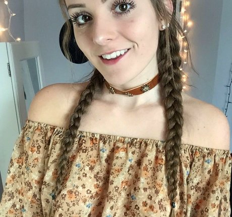 Brenna Winters naked actress images