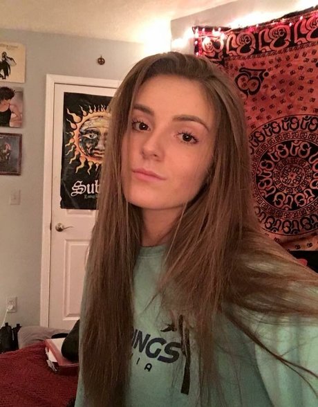 Brenna Winters pornographic model photos