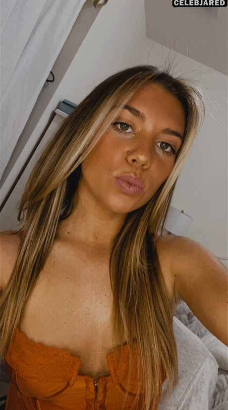 Jessica Todaro pretty star image