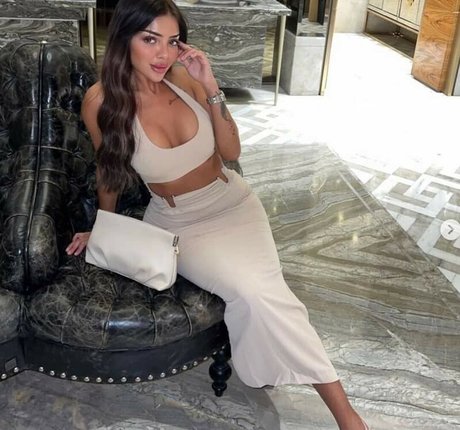 MiraXSugar hd model photo