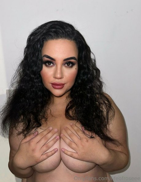 lifeofroseee star high quality img