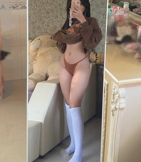 Juu Lynn pornstar nude pic