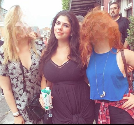 Emily Helen Barry pornstar erotic image